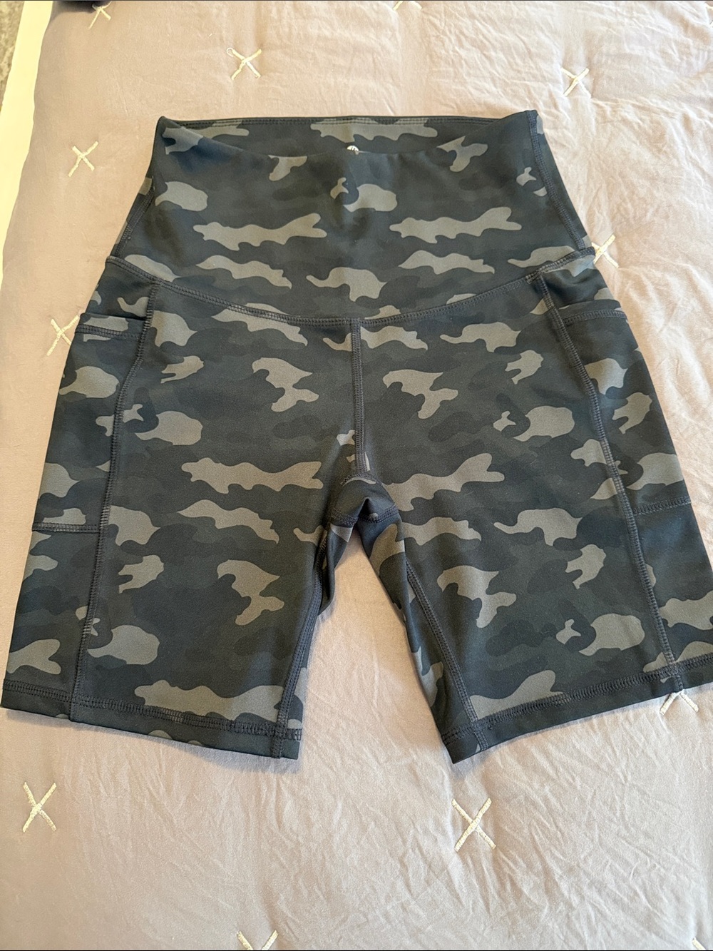 Bike shorts 3 pair Camo/ light green/ Black